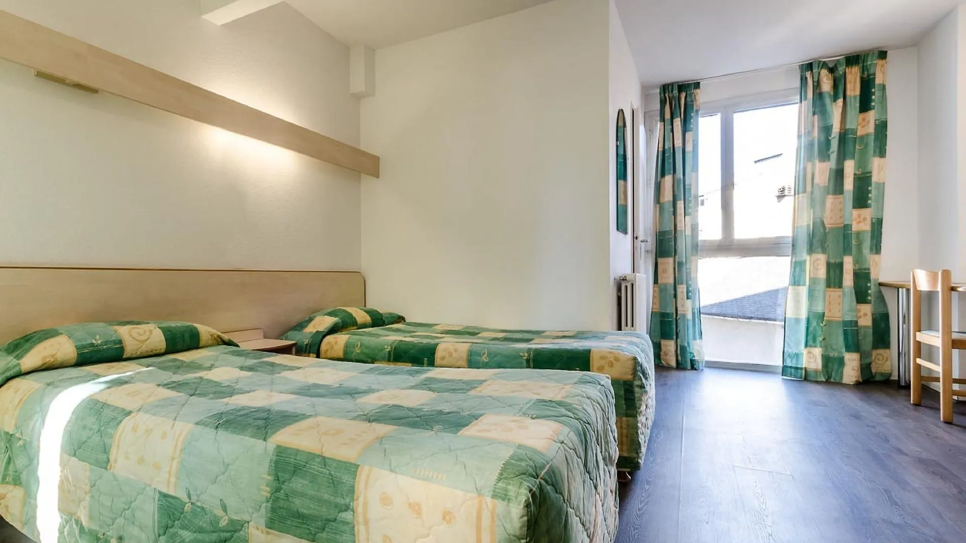 Hotel Agena Lourdes